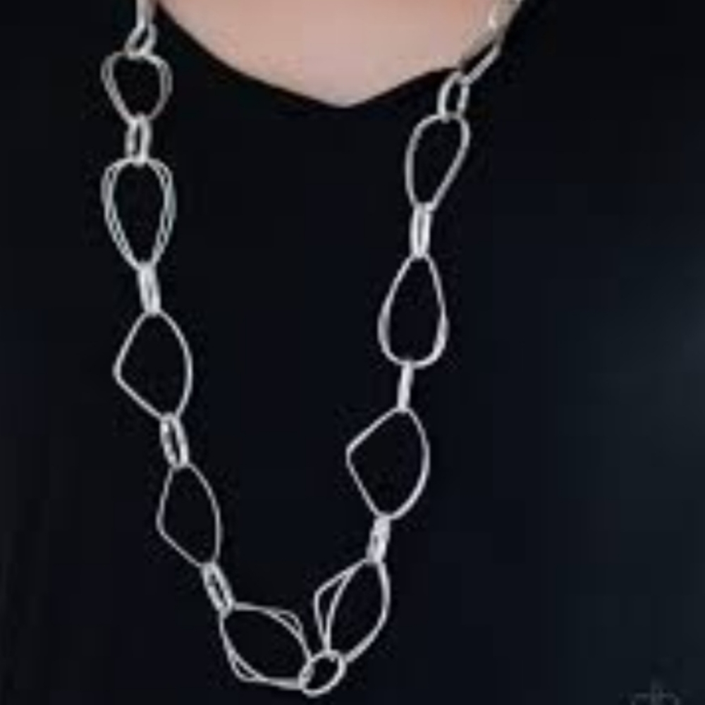 Paparazzi Attitude Adjustment Necklace Silver